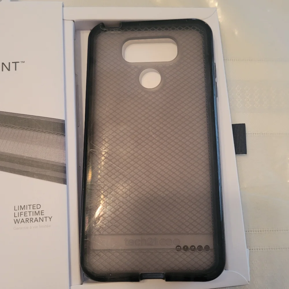 TECH 21 Evo Check Phone Case Black Brand New